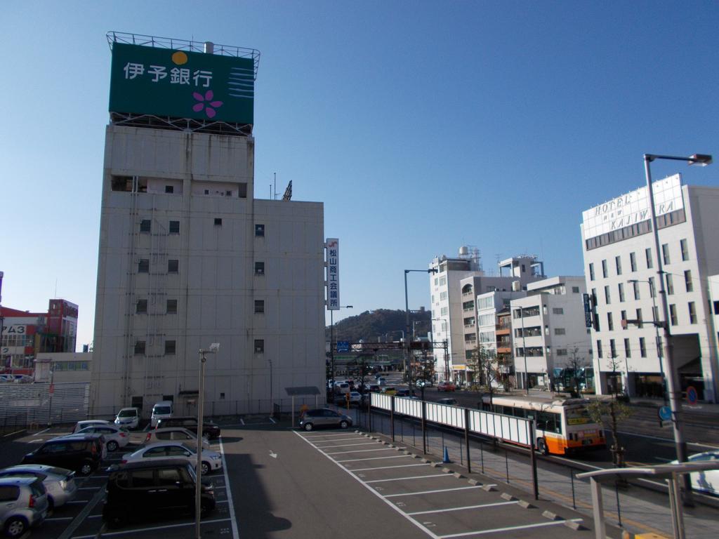 Hotel Matsuyama Hills Exterior foto
